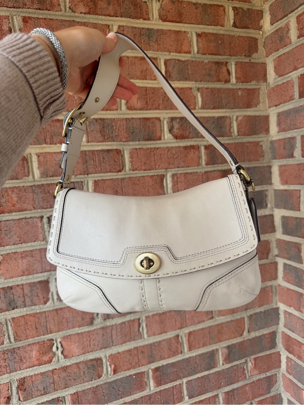 Vintage coach Hampton handbag Turlock